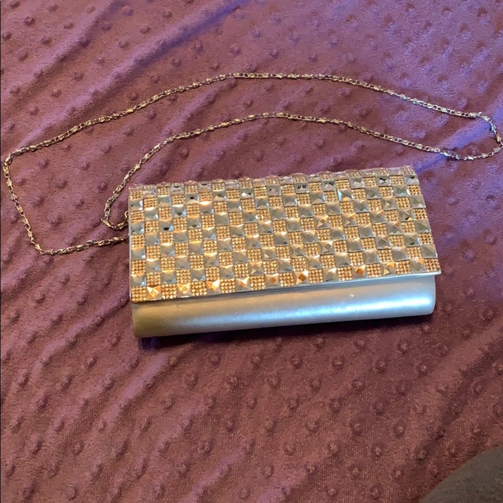 Silver clutch